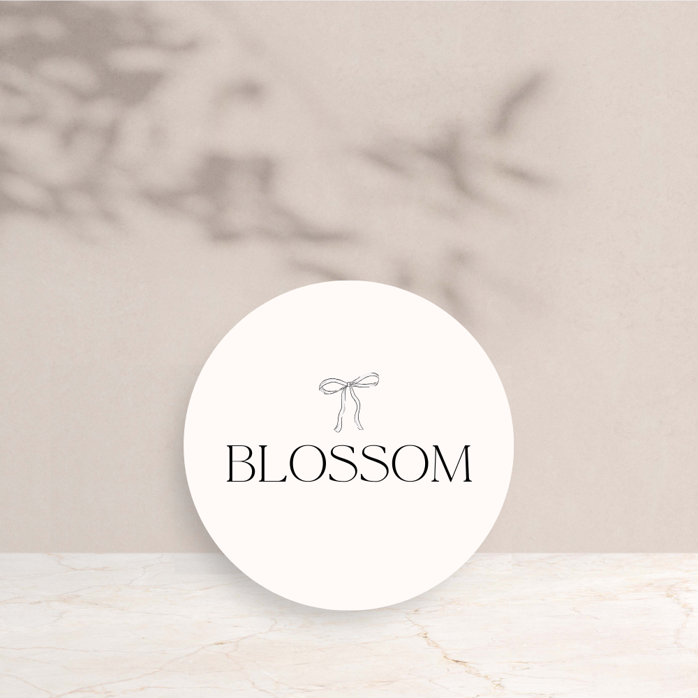 Blossom Wedding Circle Place Cards - The Ivy Collection | Luxury Wedding Stationery